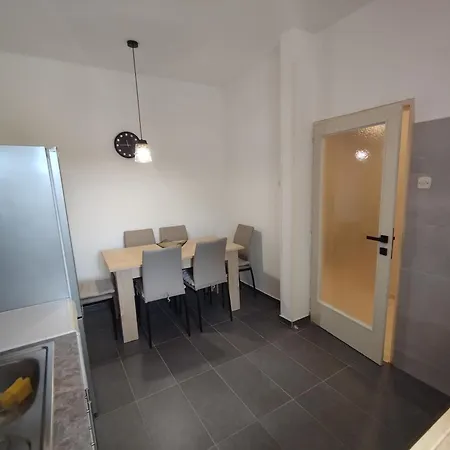 Toni Apartman